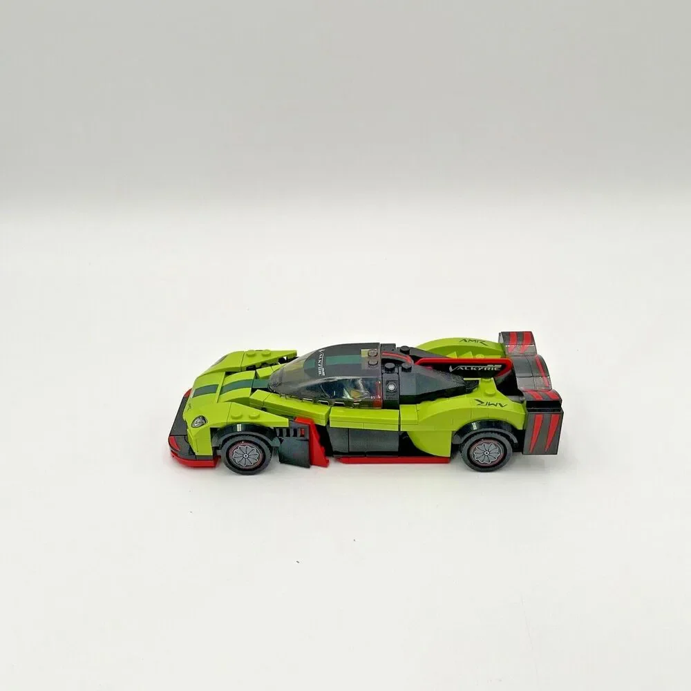 Lego Speed Champions Aston Martin Valkyrie - Set 76910 With Mini Fig And Manual